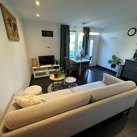 דירה Vakantiewoning Aan De Kust 16 אגמונד אן זי