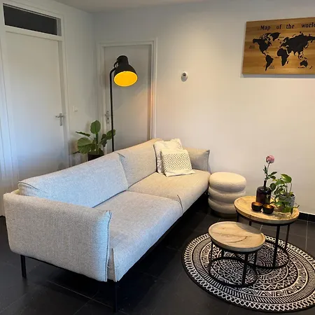 Vakantiewoning Aan De Kust 16 아파트